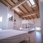 Casa Per Ferie Ca Monte - Di Albinea 펜션 *